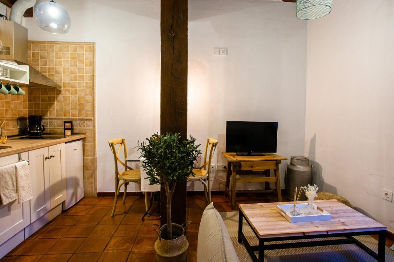 Apartamentos Puente De La Juderia Hervás Exterior photo